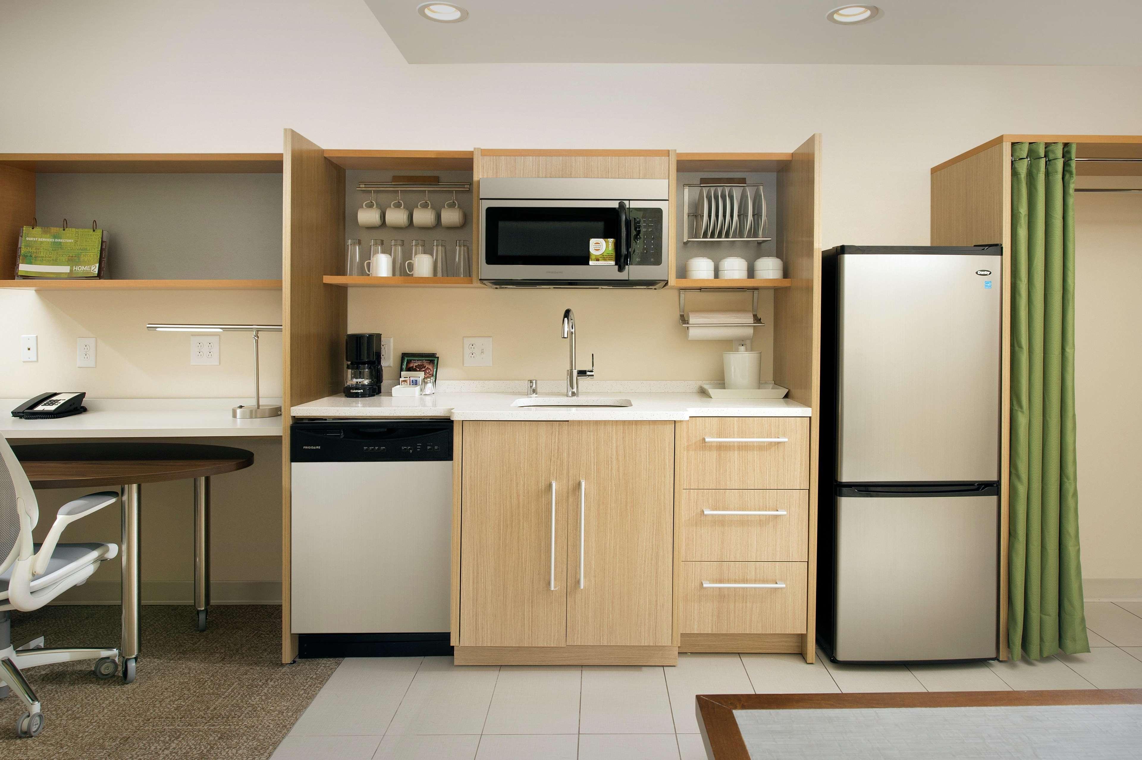 Home2 Suites By Hilton Louisville East Hurstbourne Экстерьер фото
